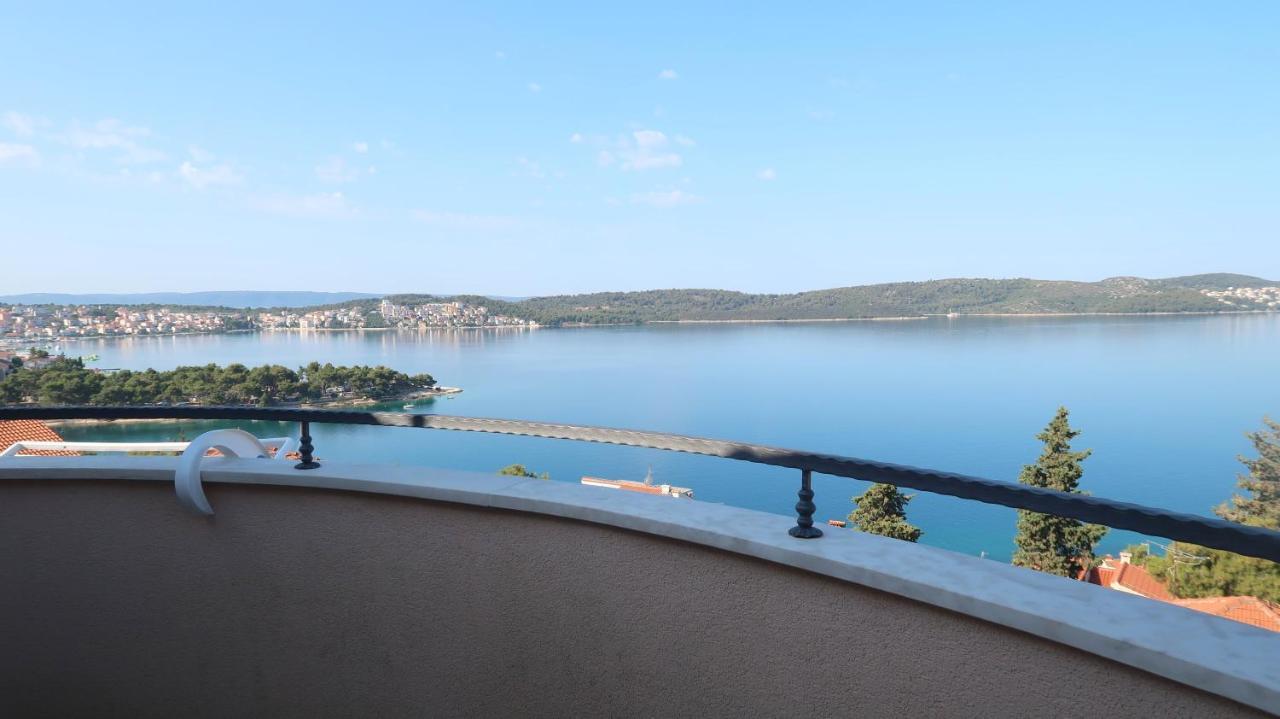 Cvita Apartments トロギール エクステリア 写真