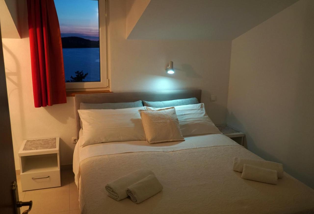 Cvita Apartments トロギール エクステリア 写真