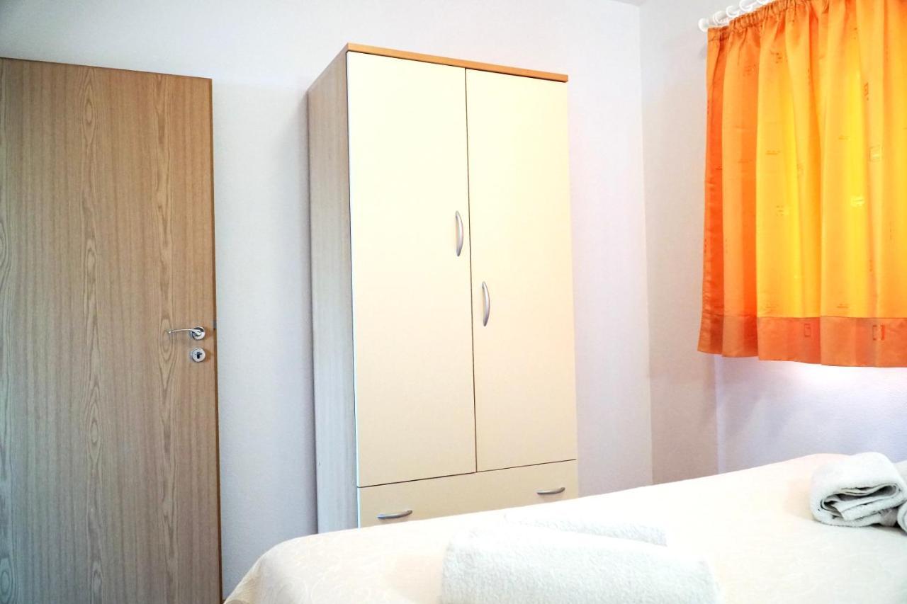 Cvita Apartments トロギール エクステリア 写真