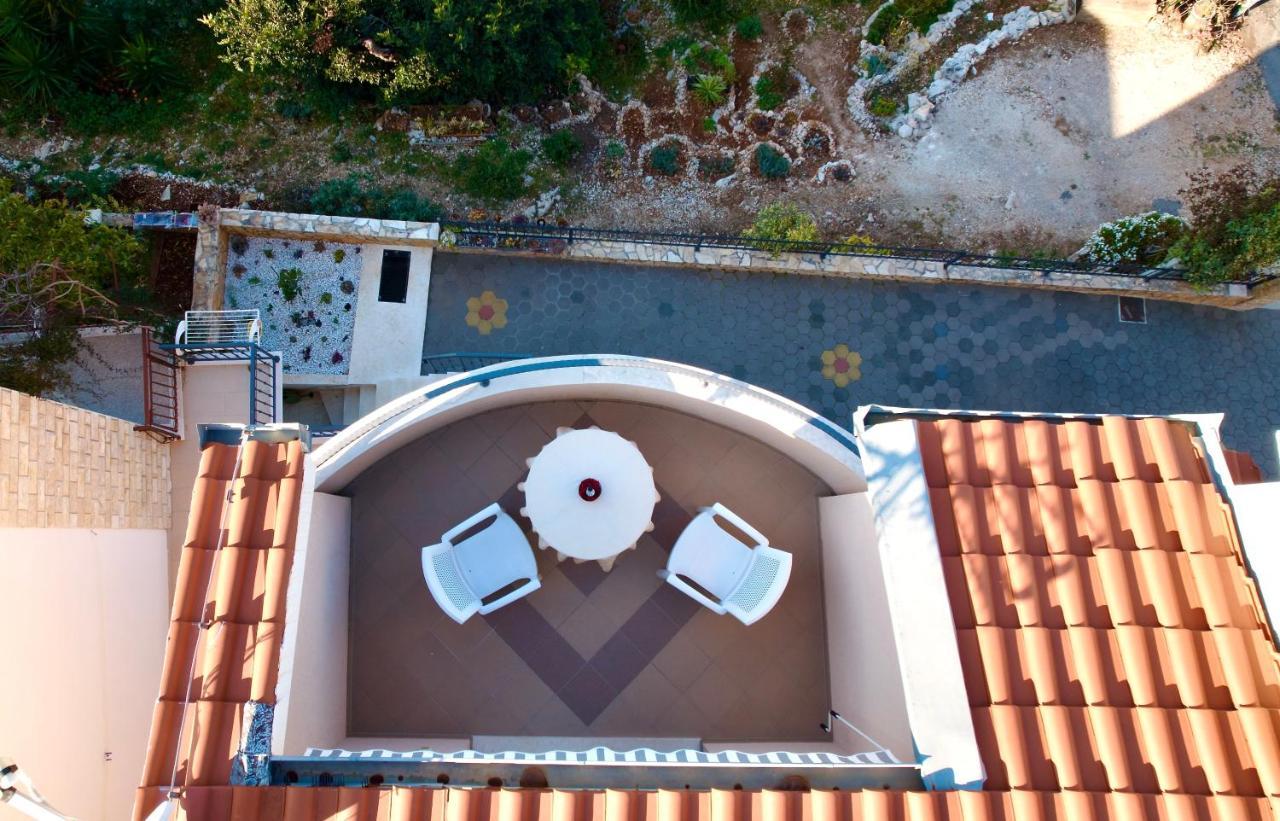 Cvita Apartments トロギール エクステリア 写真